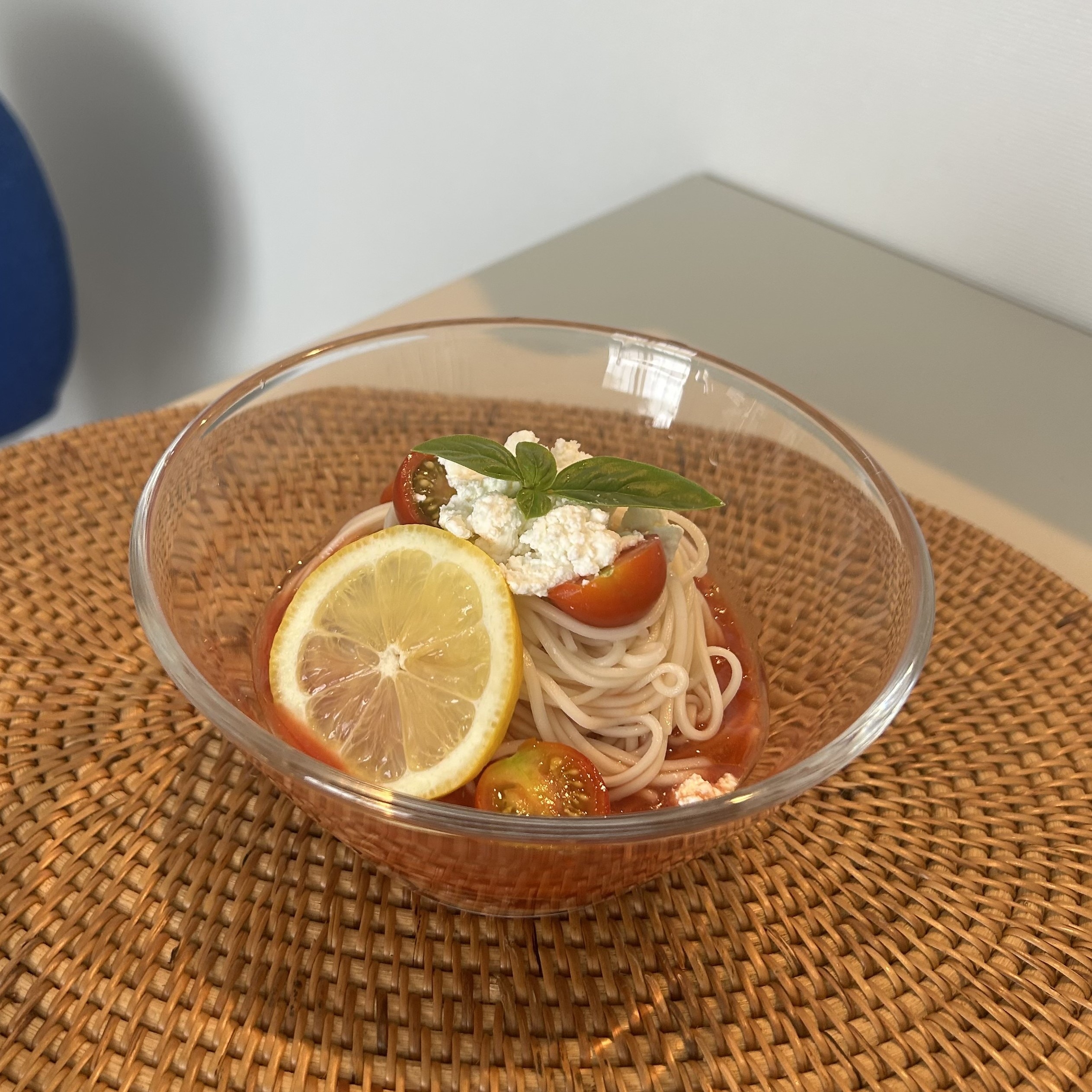 トマトそうめん