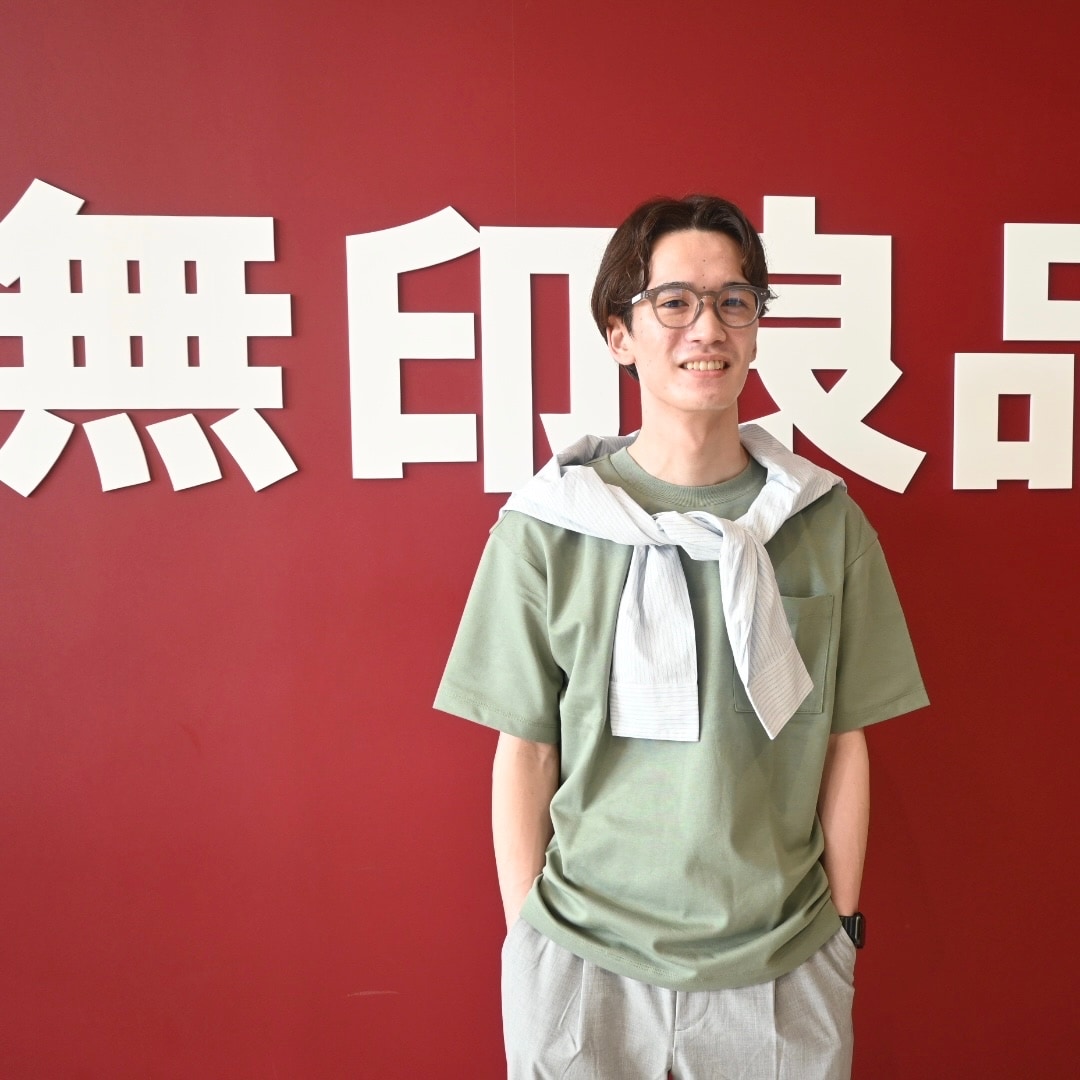 スタッフの写真