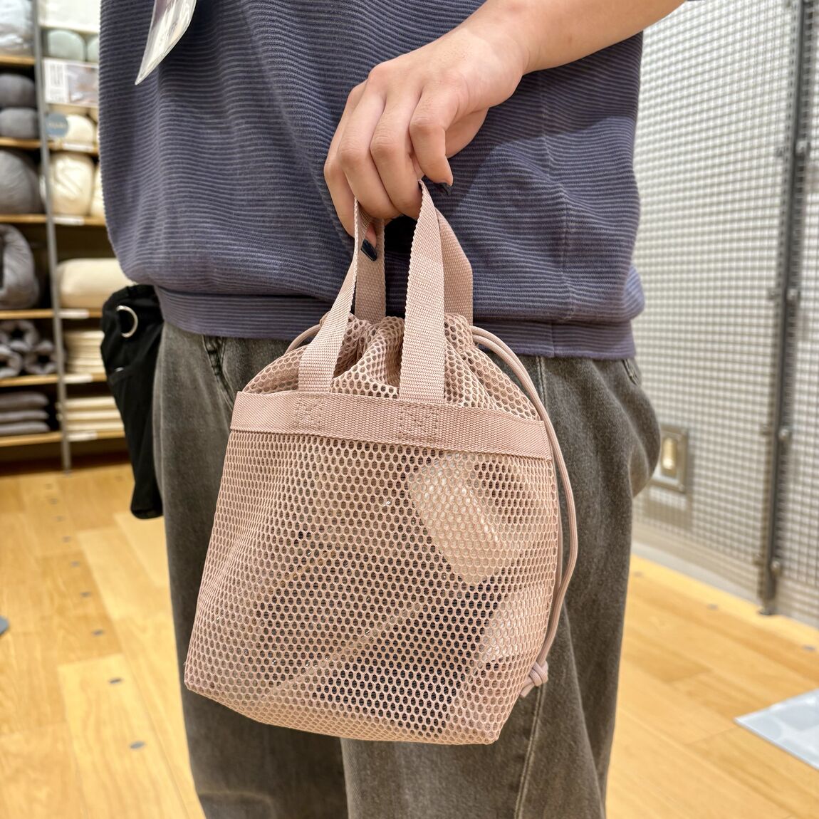 【イオンタウン旭】立体メッシュ巾着に新色が仲間入り_YTBk01