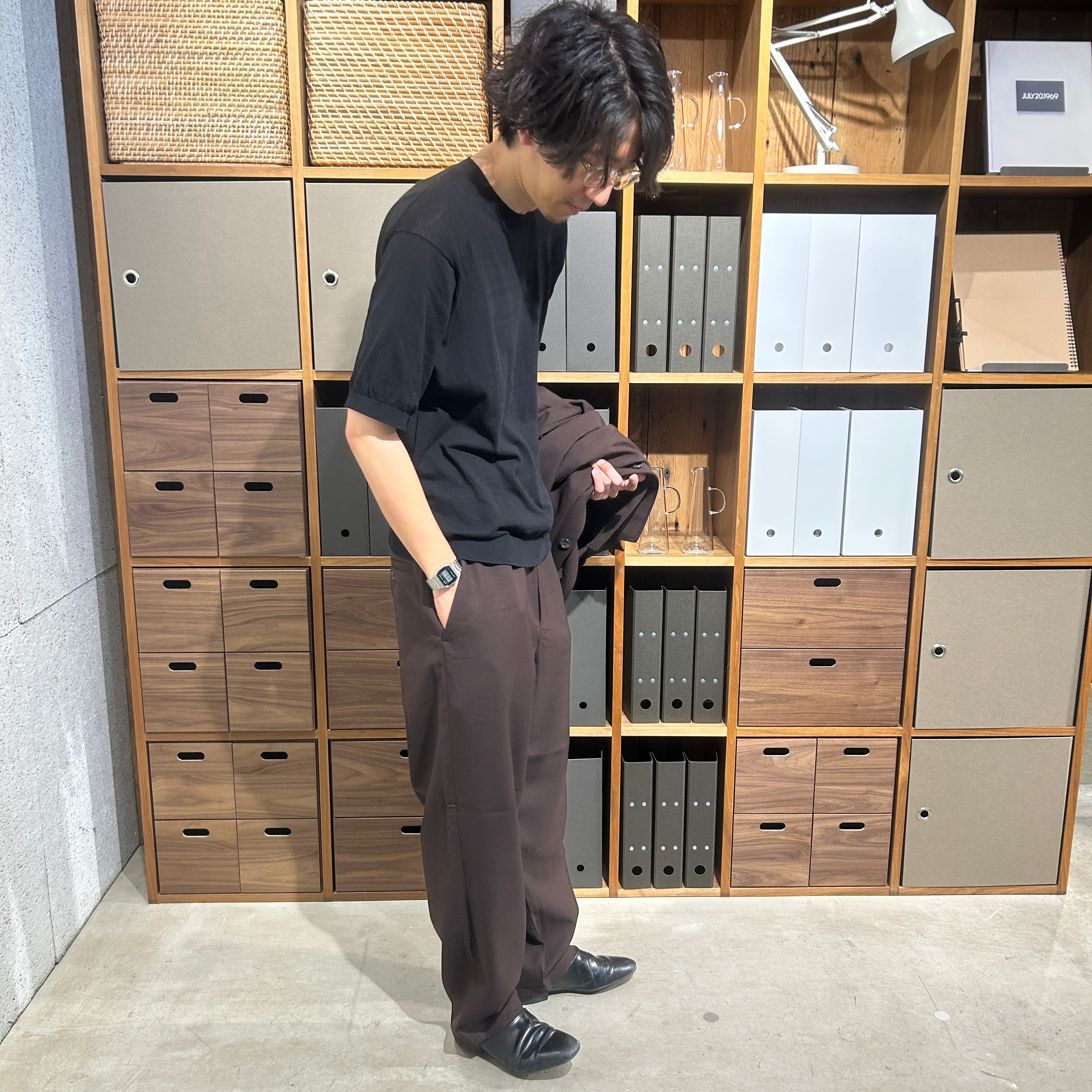 ユニフォーム素材で作ったイージーパンツ