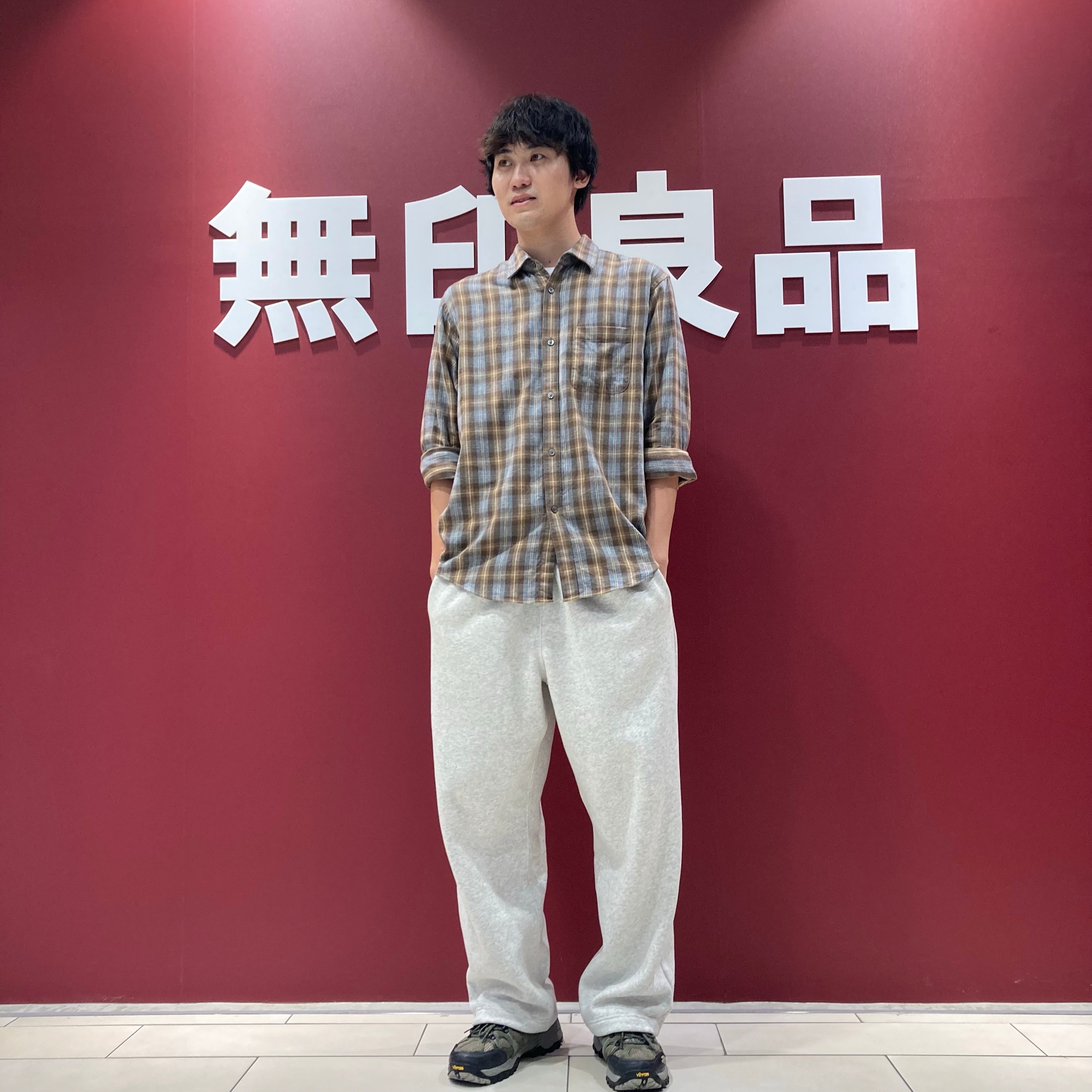 【MOMOテラス】これからの季節に、フランネルシャツのご紹介_lz5e5b