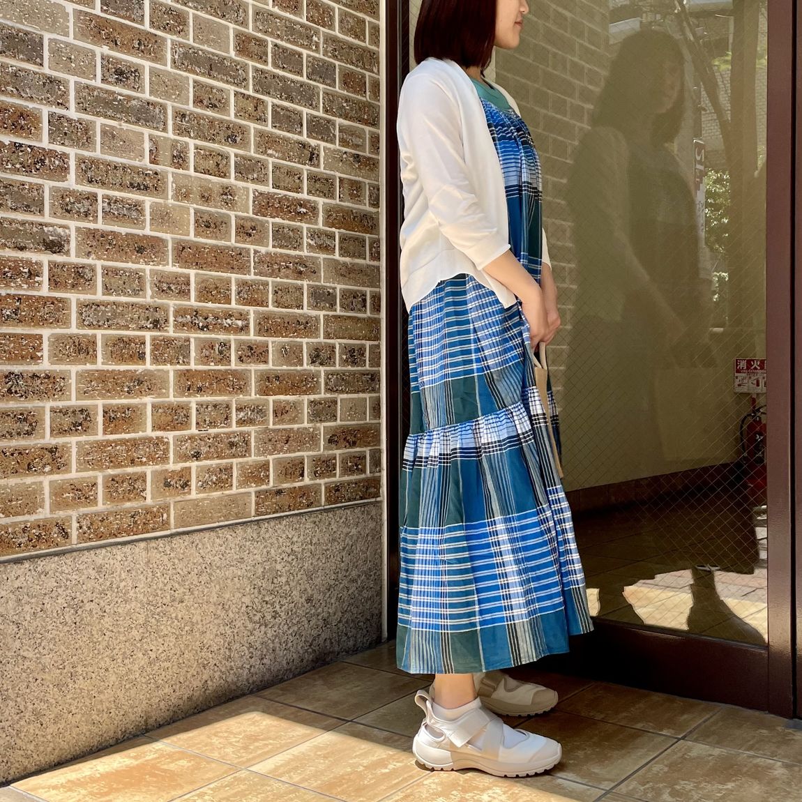 ２