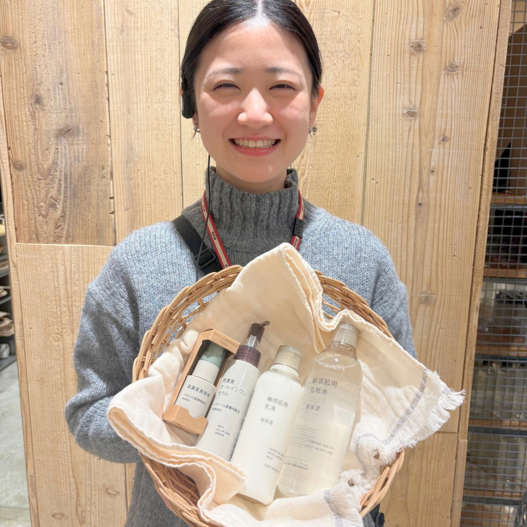 046843_20251226_01_03