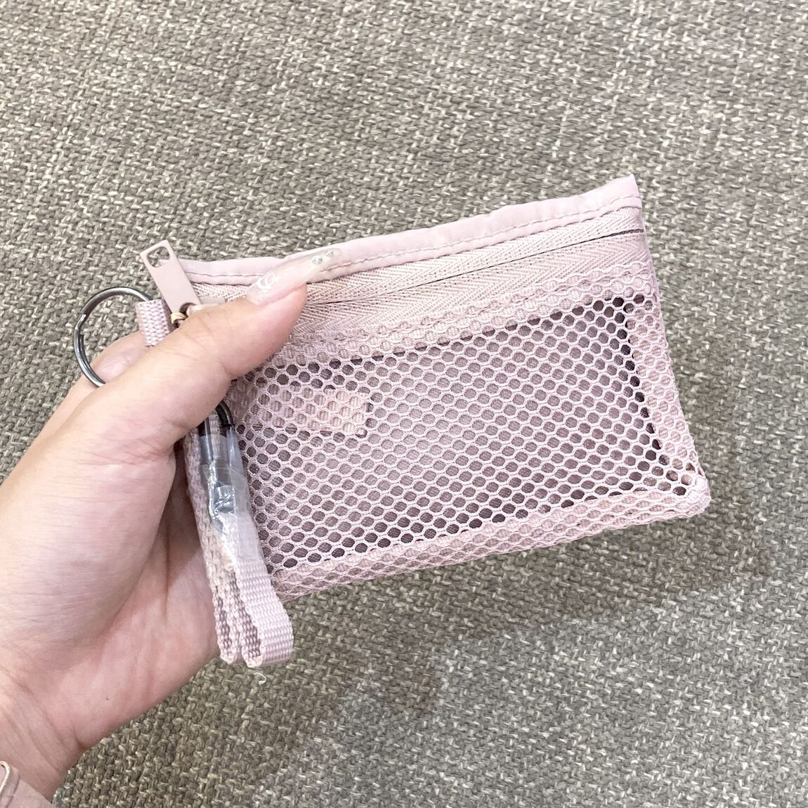 【ラゾーナ川崎】荷物を軽くしたい日に。これ1つでもお出かけできるカードケースのご紹介！_ur06kS