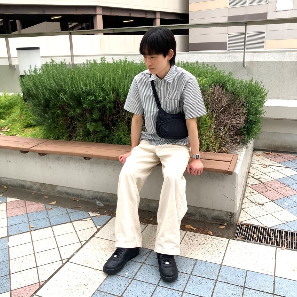 一枚目