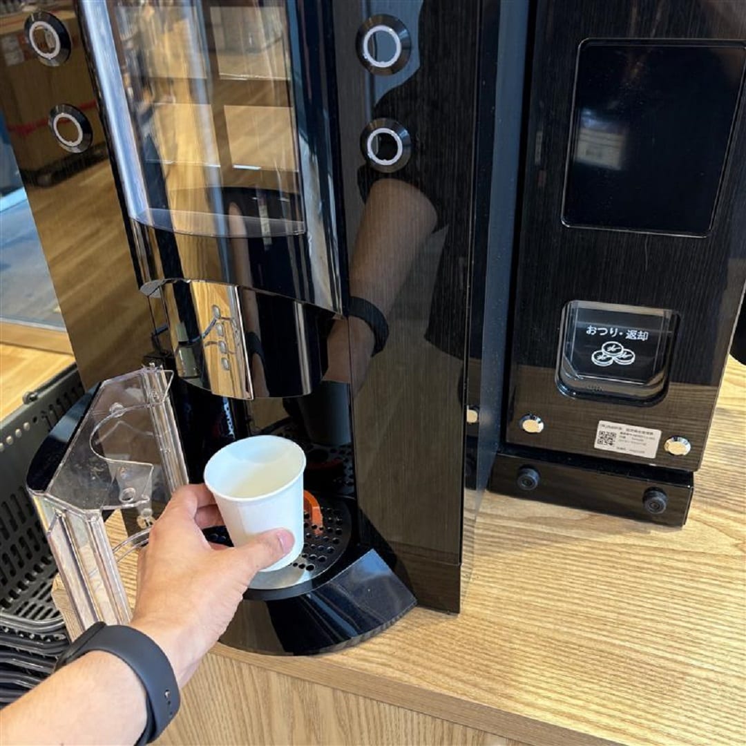 コーヒーマシン　カップ