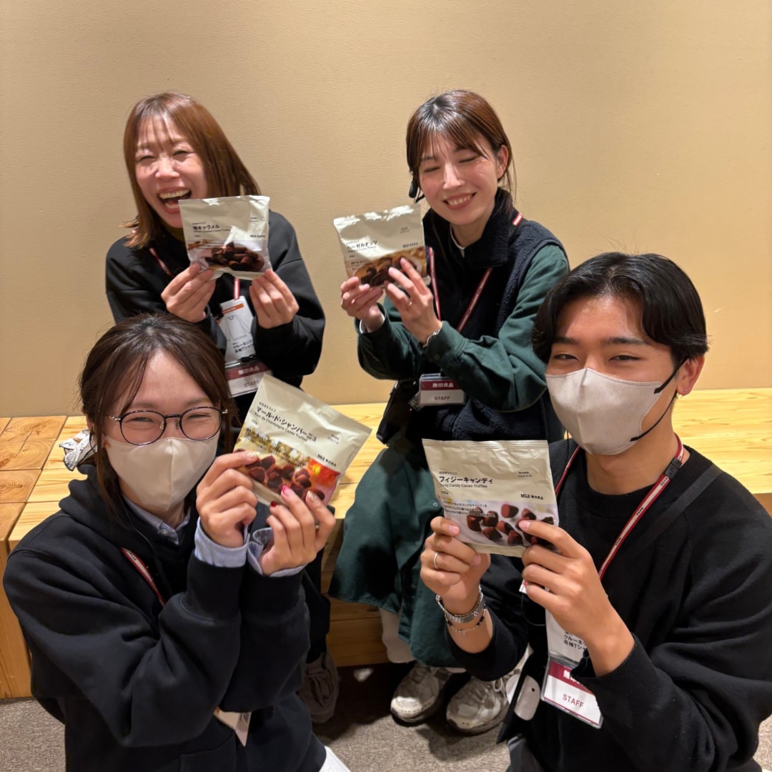 046843_20251214_01_02