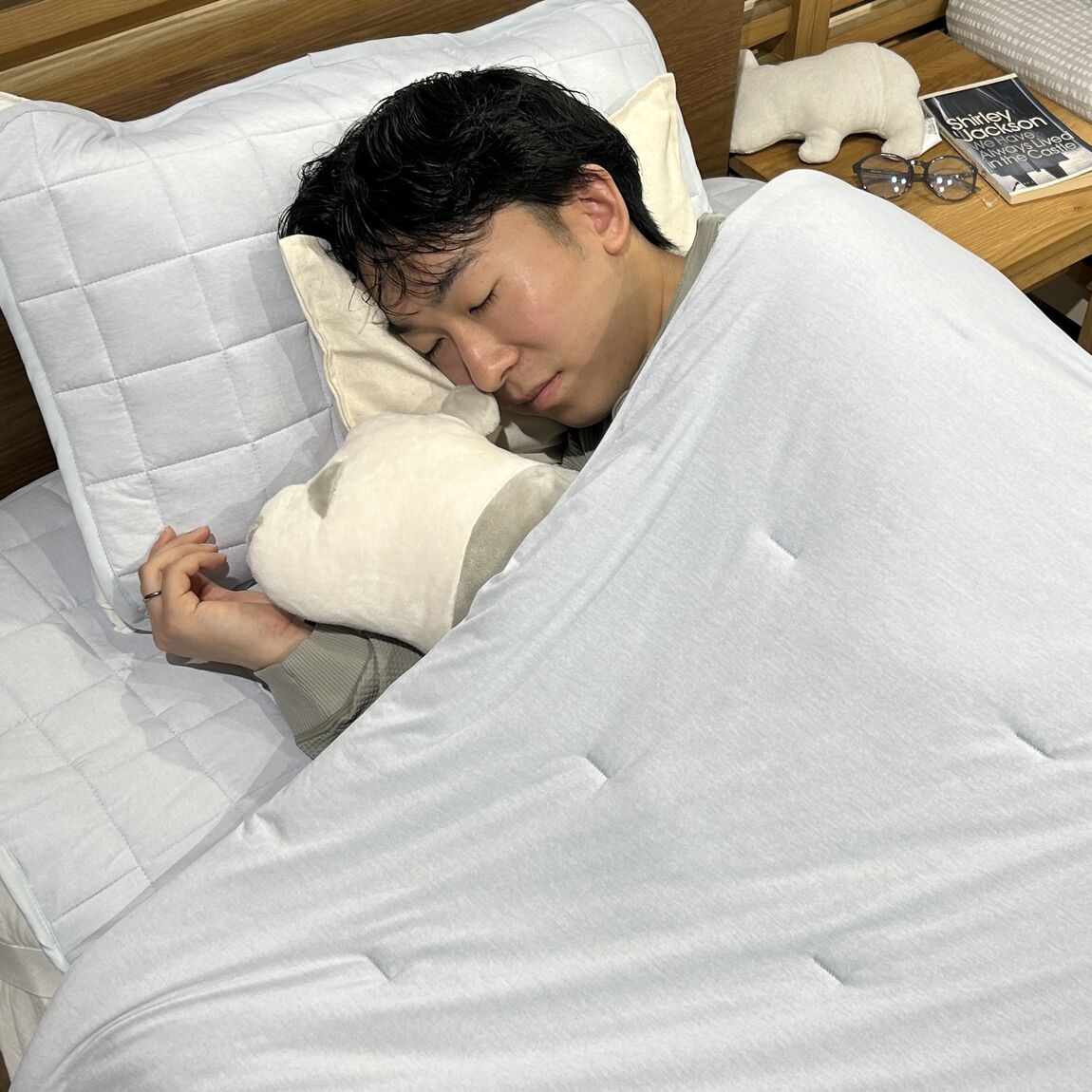 スタッフが試している様子
