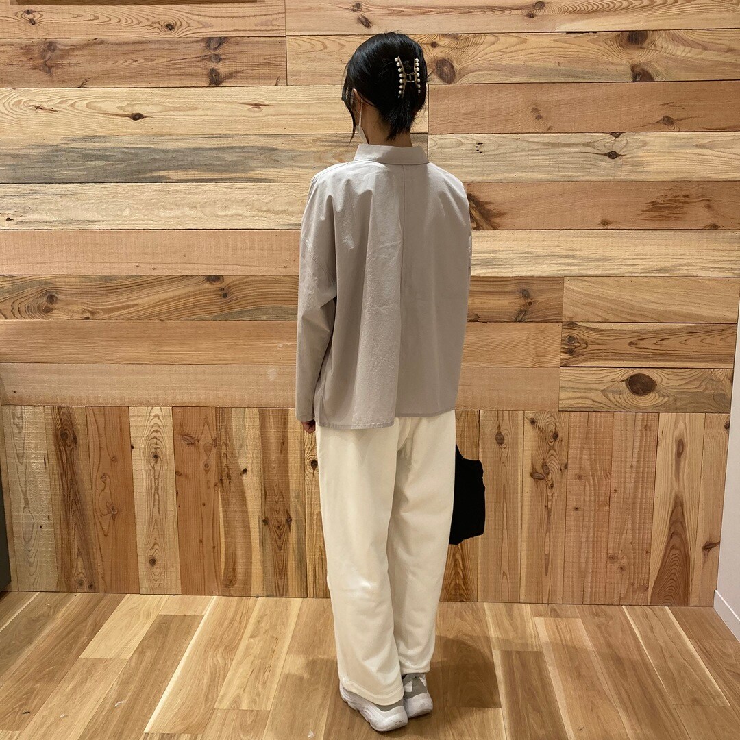 【カナートモール和泉府中】身長163㎝_te4s2a