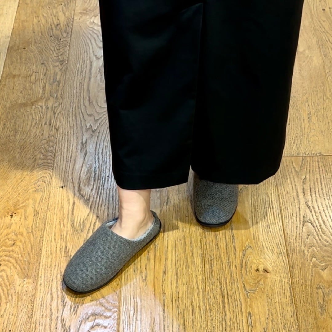 ブラウン