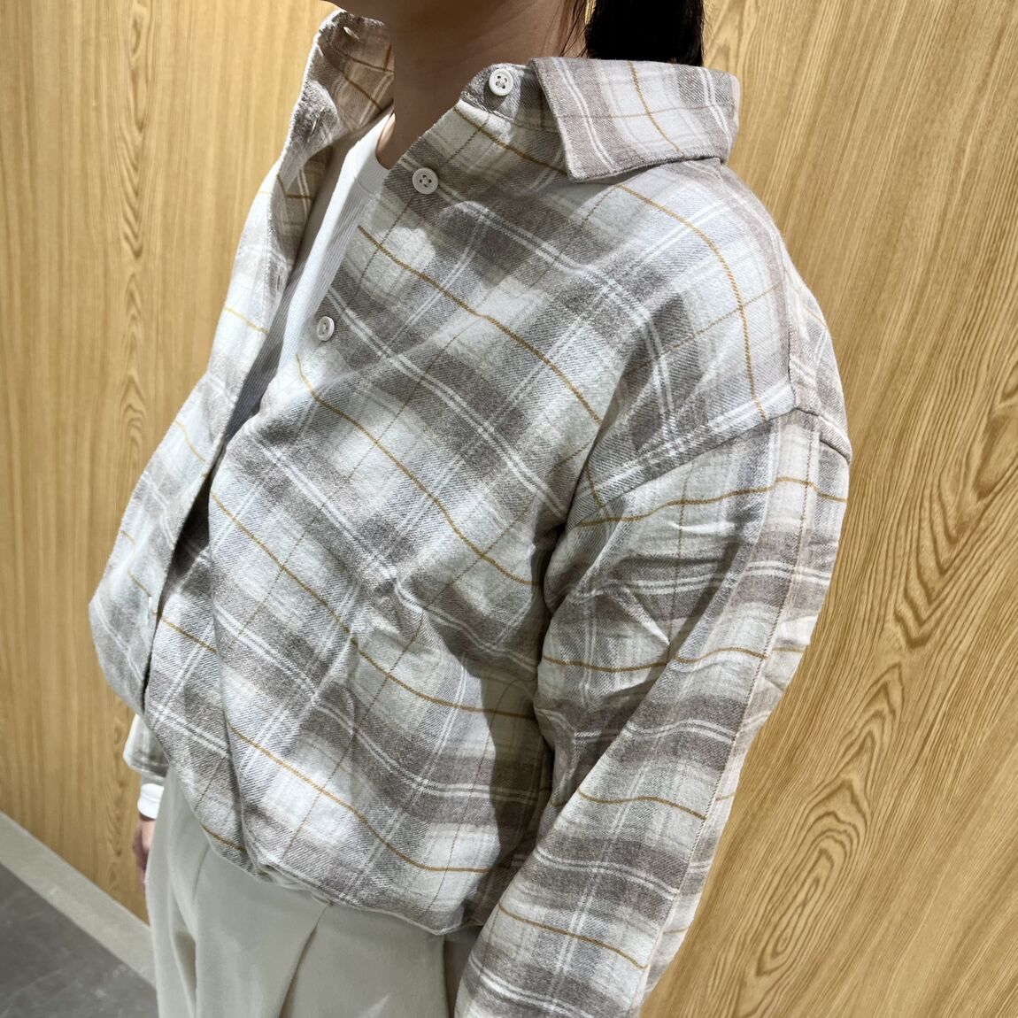 シャツアップ