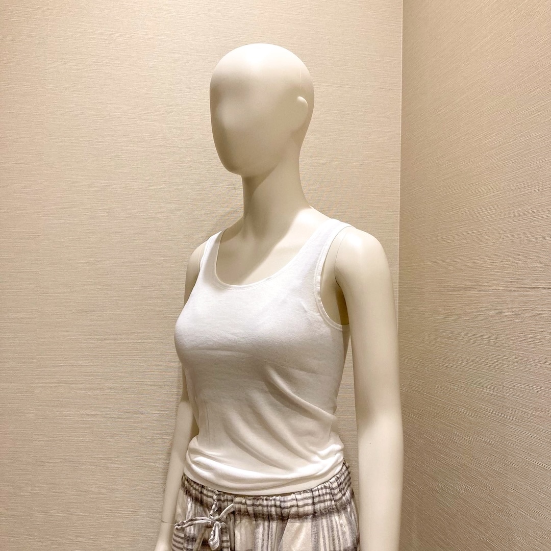 タンクトップ