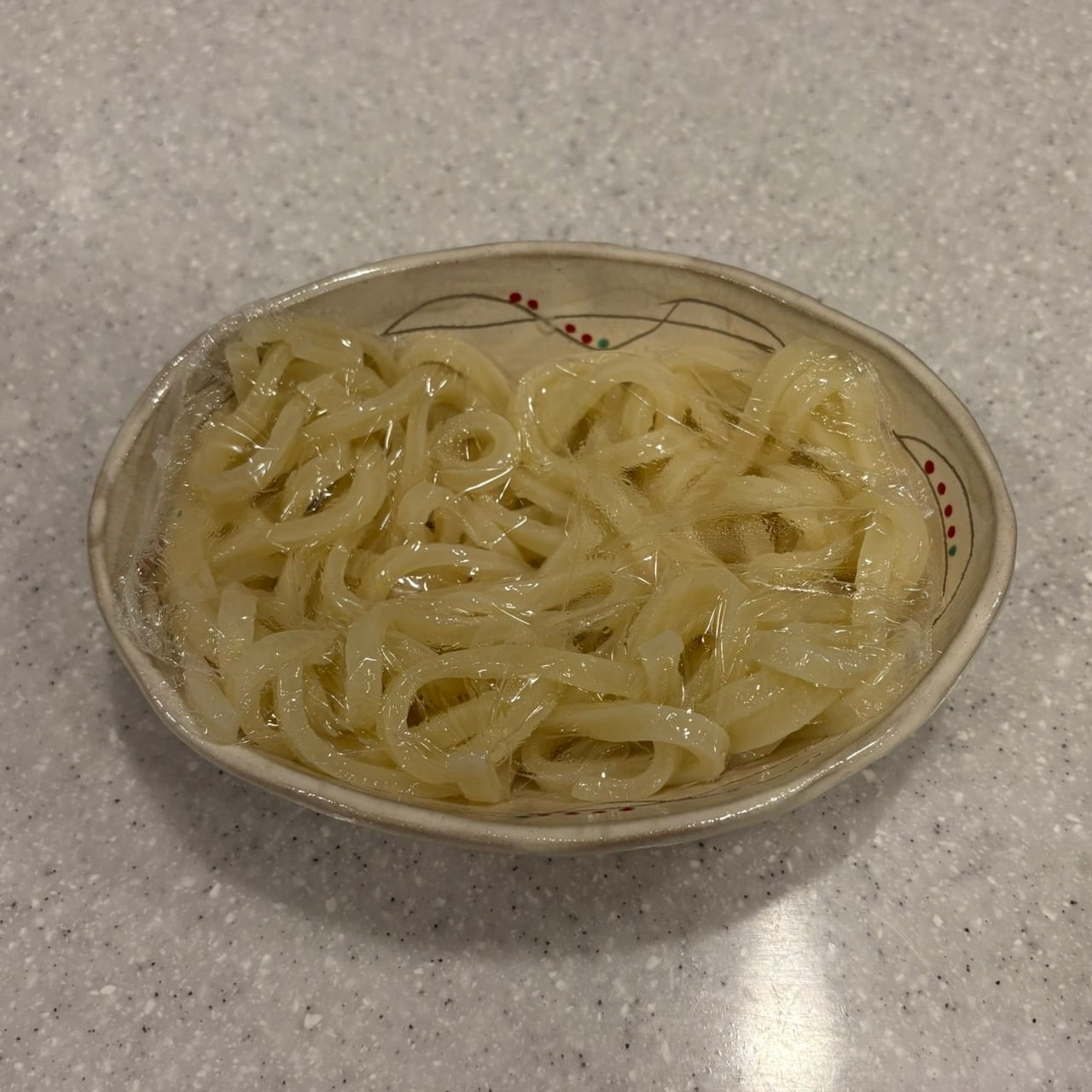 【ららテラス北綾瀬】せいろ料理と合わせて温めて食べるソース　アレンジレシピ　「レンジでつくれる！豚肉の濃厚ピーナッツ味噌うどん」_j63SK9