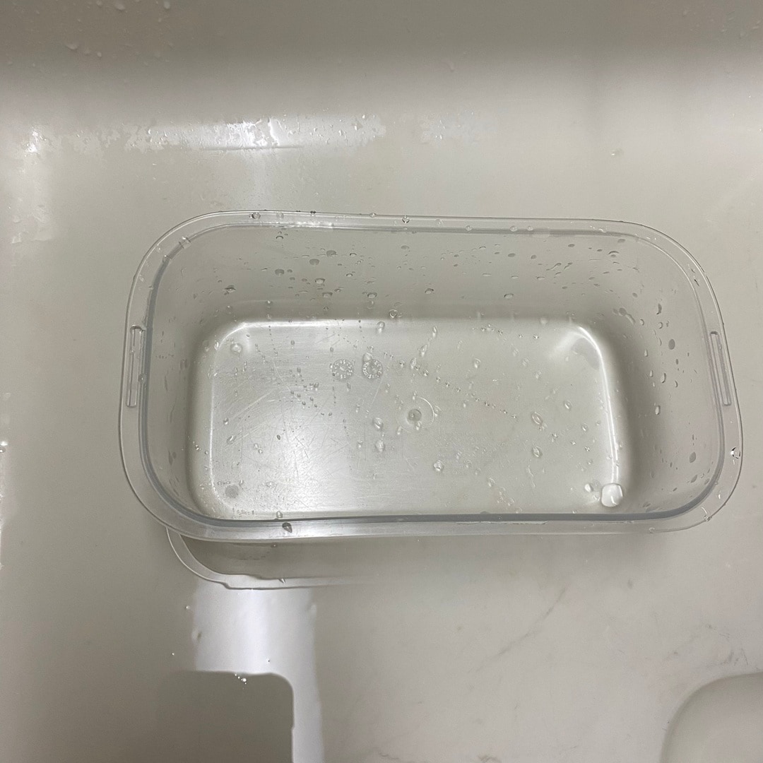 【フレア善行】　お弁当箱を綺麗に持ち帰ろう_078V1O