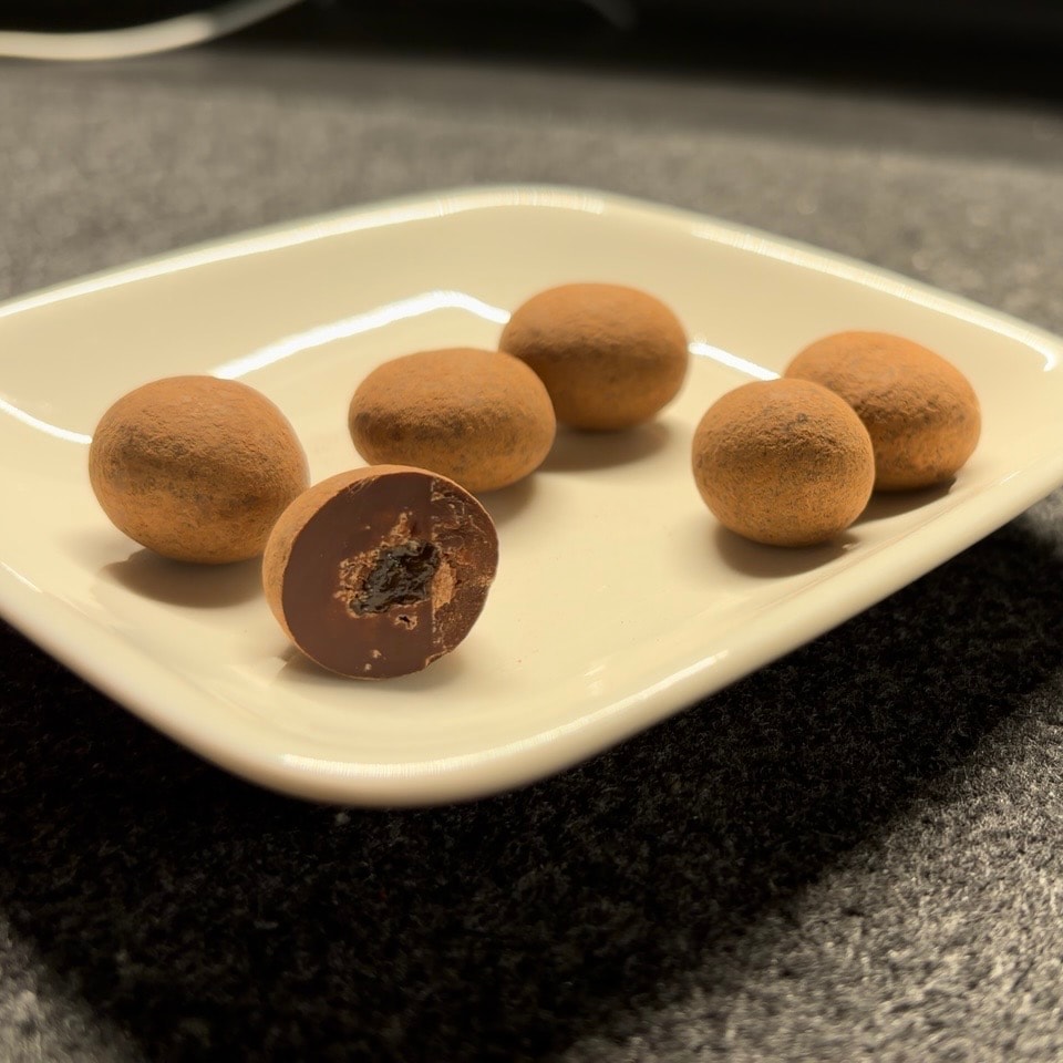 ライム発酵を生かしたレーズントリュフ