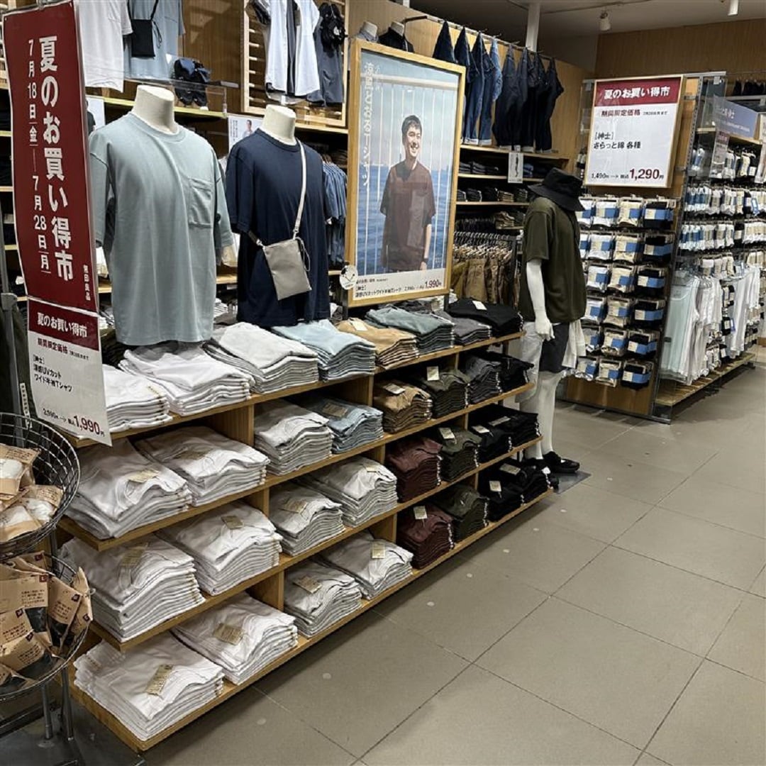 Tシャツ