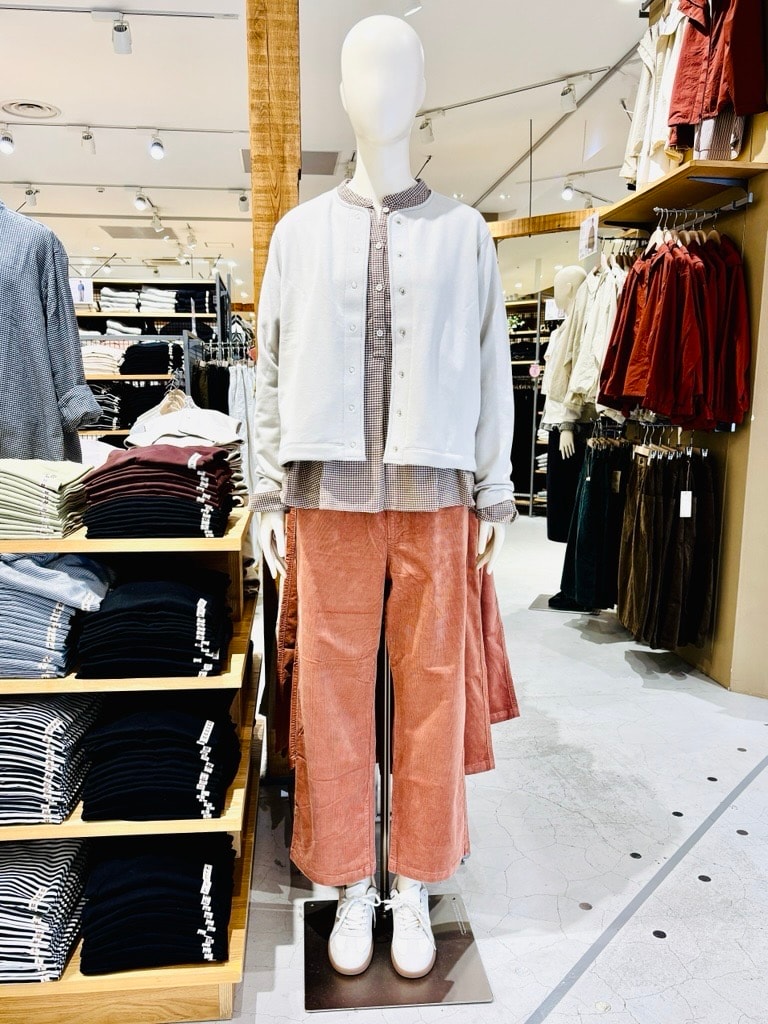 【イオンモール上尾】衣服雑貨売り場より季節のおすすめ商品のご案内_AJ03U9