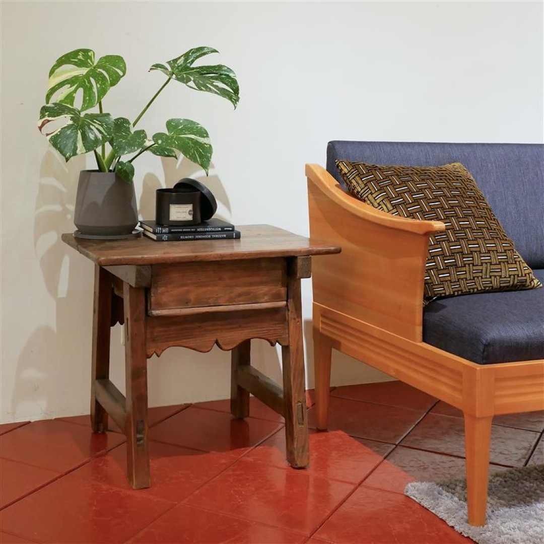 ヴィンテージサイドテーブル
