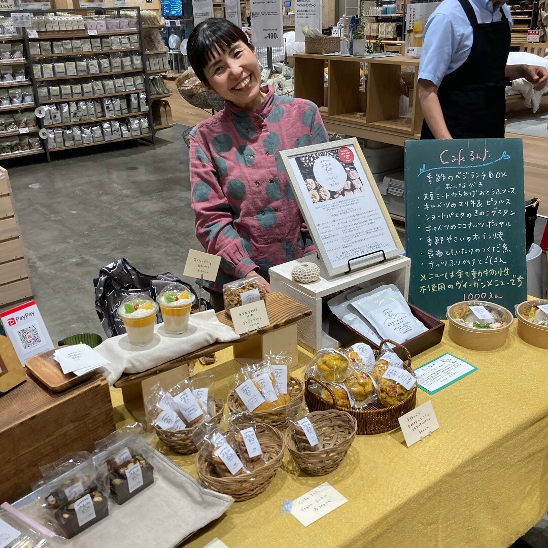 つながる市　cafeるんたさん