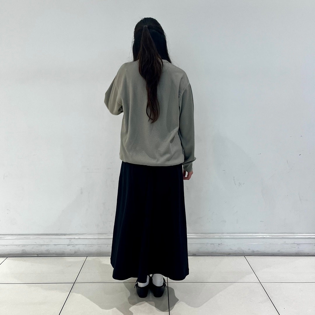後ろ