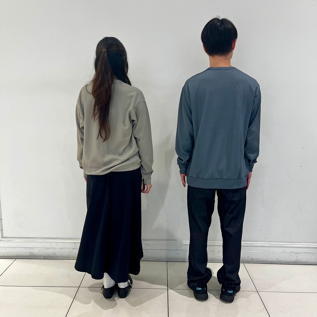 後ろ