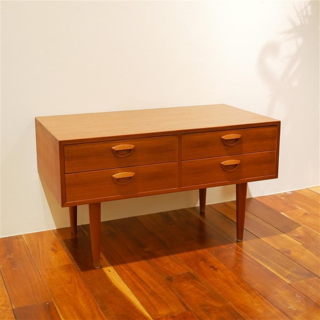 デンマーク生まれのヴィンテージチェスト