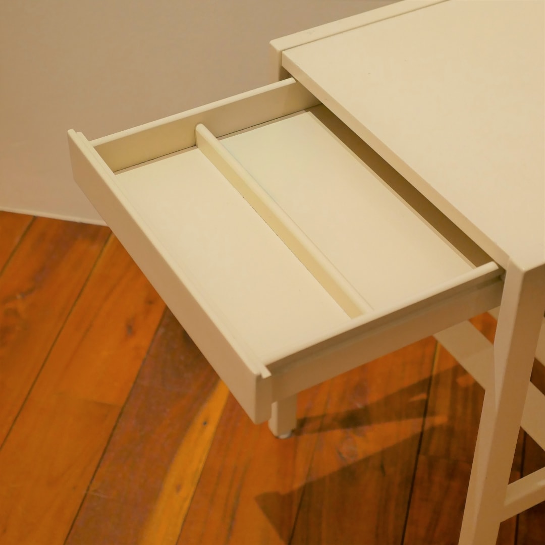 ヴィンテージサイドテーブル