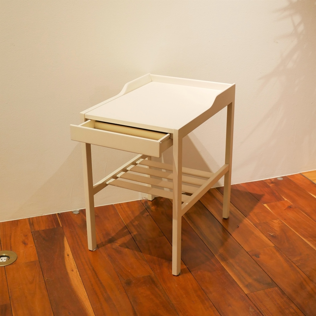 ヴィンテージサイドテーブル