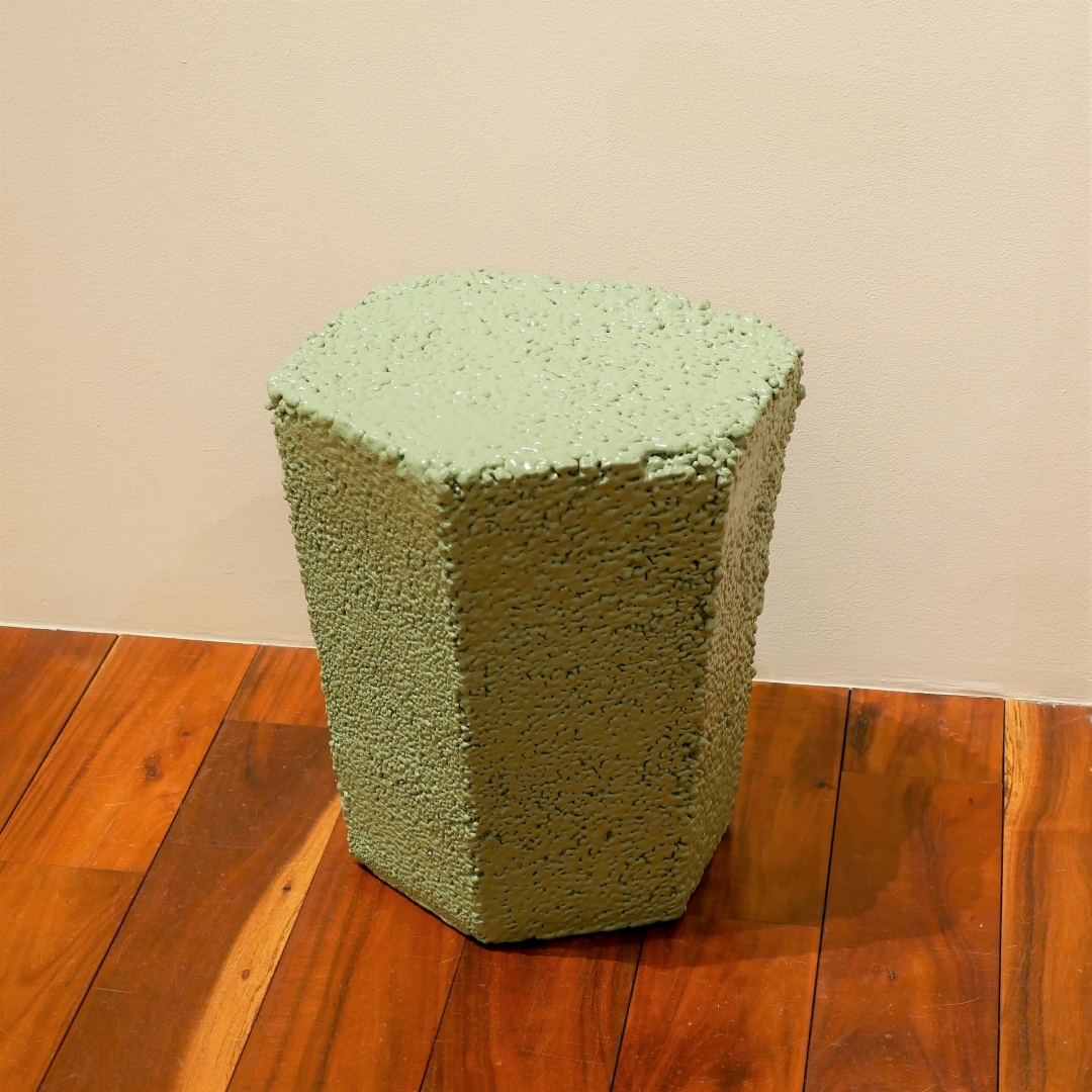 廃発泡スチロールを使用したアップサイクルスツール