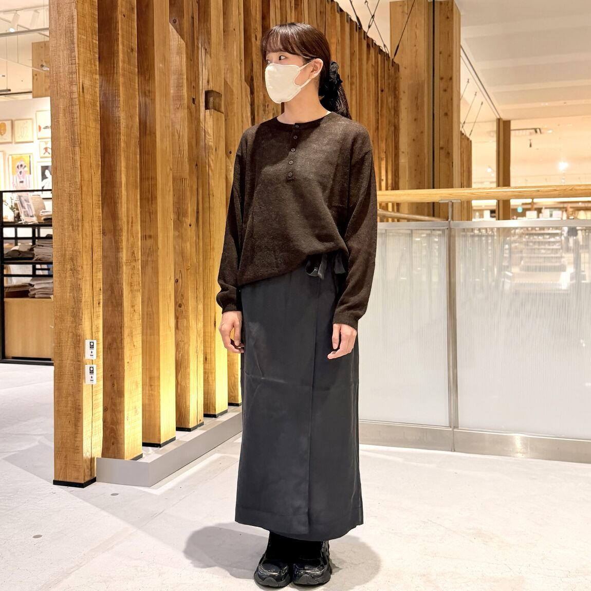 【阪急西宮ガーデンズ】身長157cm_7dw86n