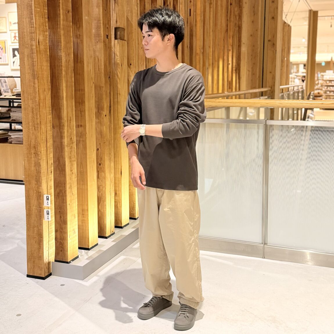 【阪急西宮ガーデンズ】身長172cm_dds7Vw