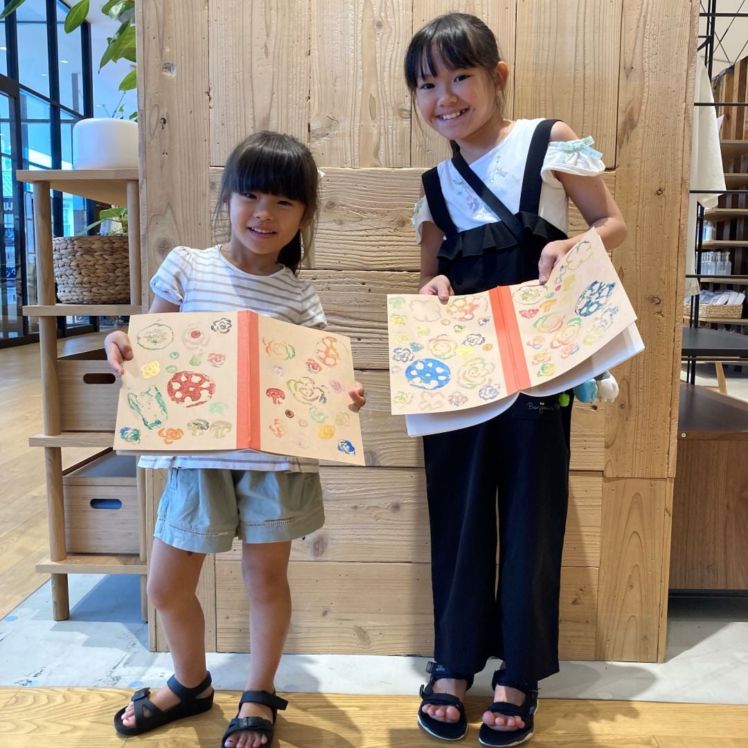 【バロー中小田井】ワークショップレポート　野菜スタンプでオリジナルノートを作ろう_dH534M