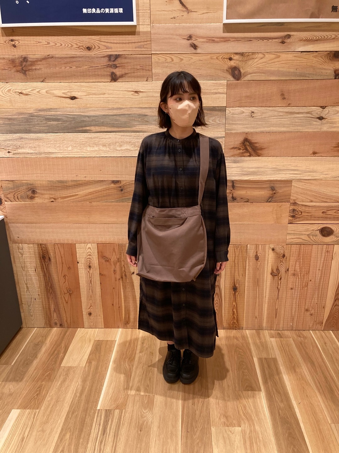 【カナートモール和泉府中】身長164㎝_KW03Ja
