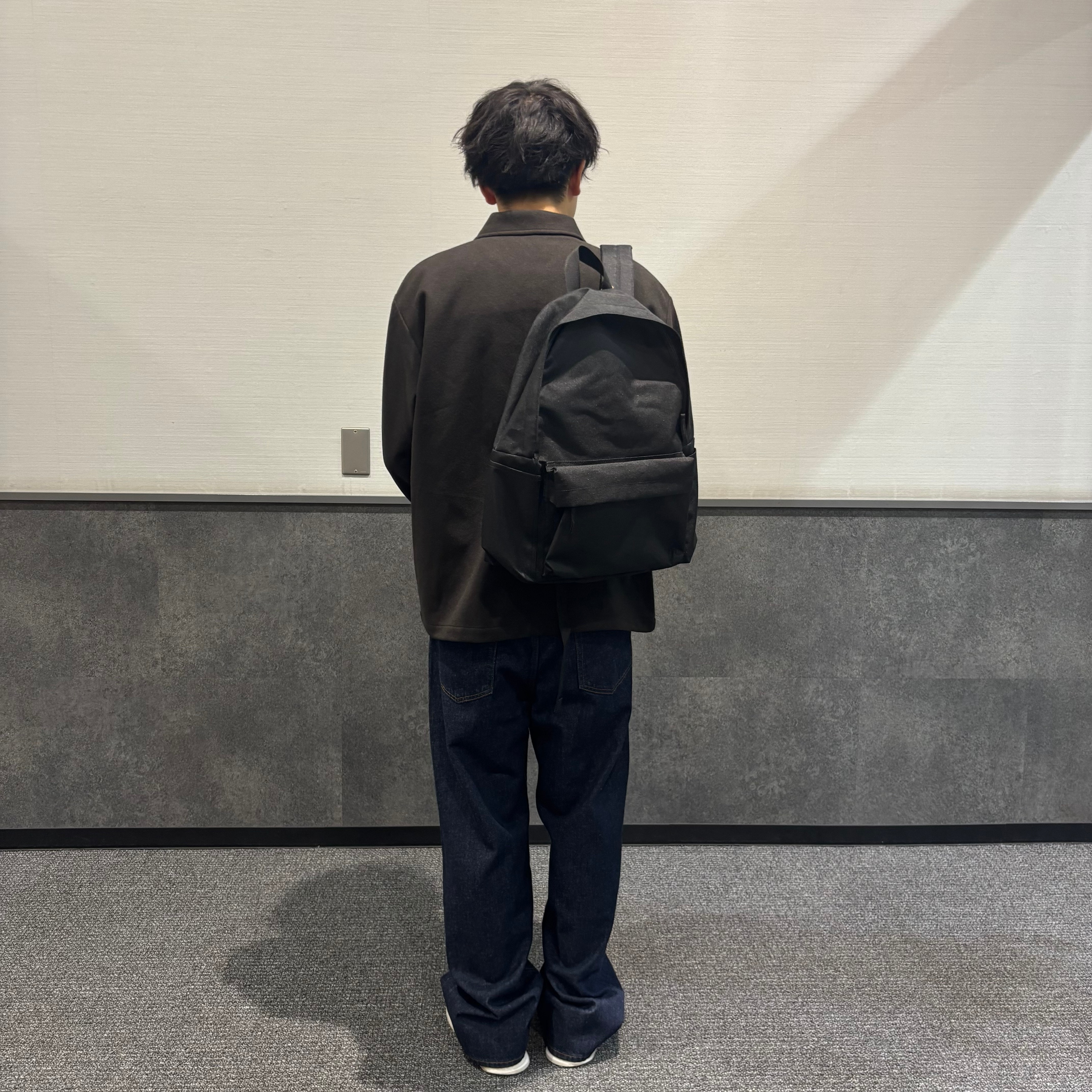 バック