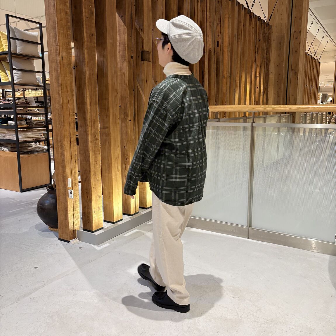 【阪急西宮ガーデンズ】身長161cm_9iauu9