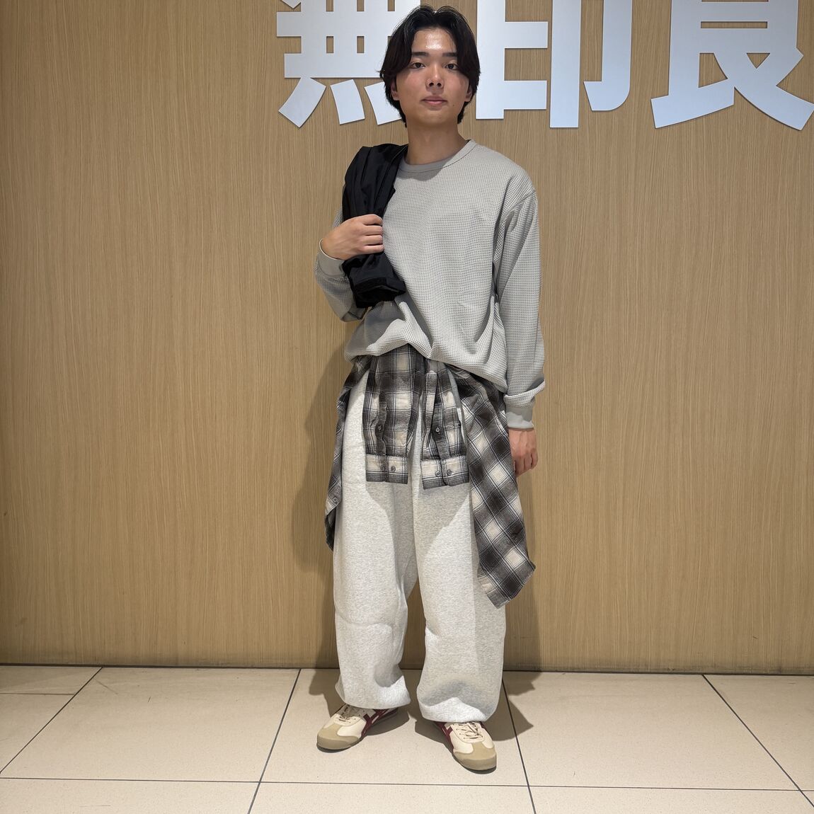 【エアポートウォーク名古屋】身長:175cm_lC9M46