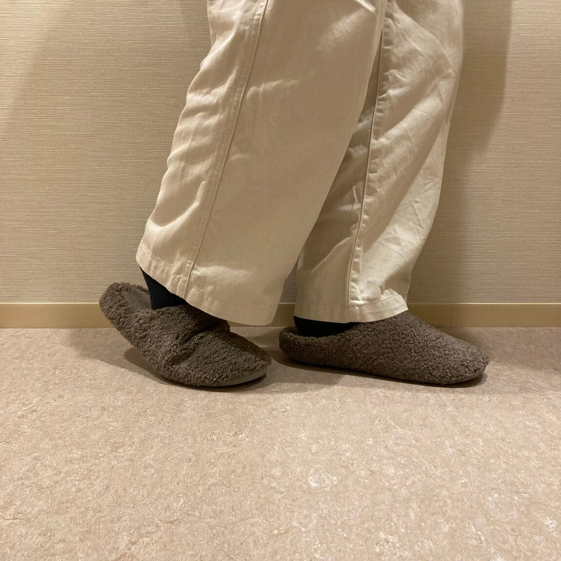 【コープさっぽろルーシー】『再生ポリエステルボア　履き心地しっかりスリッパ』のご紹介_4DfCot