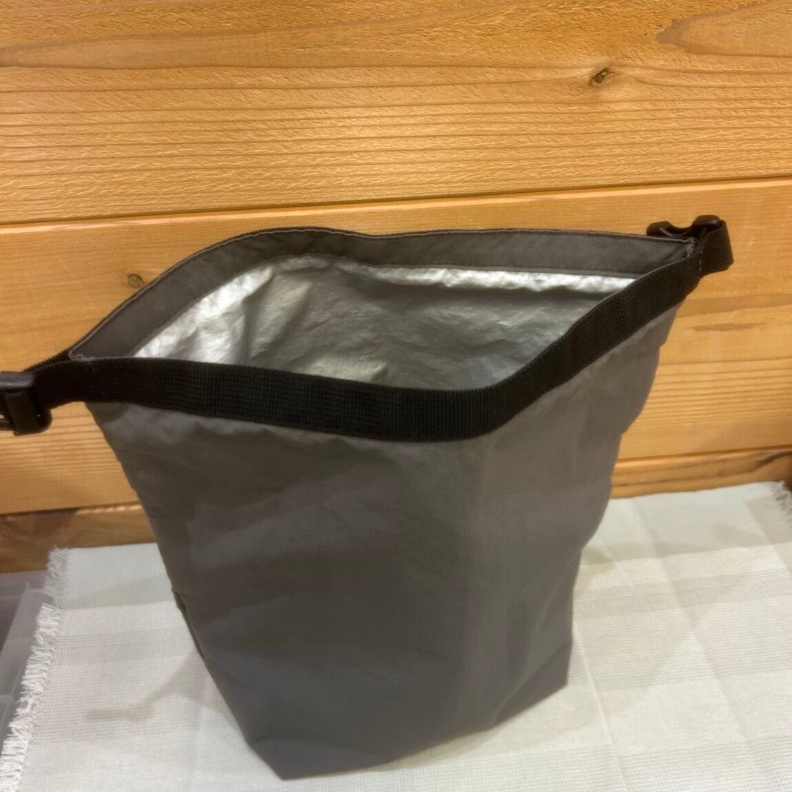 【イオンモール伊丹】持ち運びしやすいランチバッグのご紹介_sG2DWd