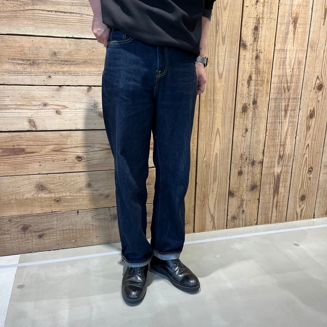 デニムのアップ