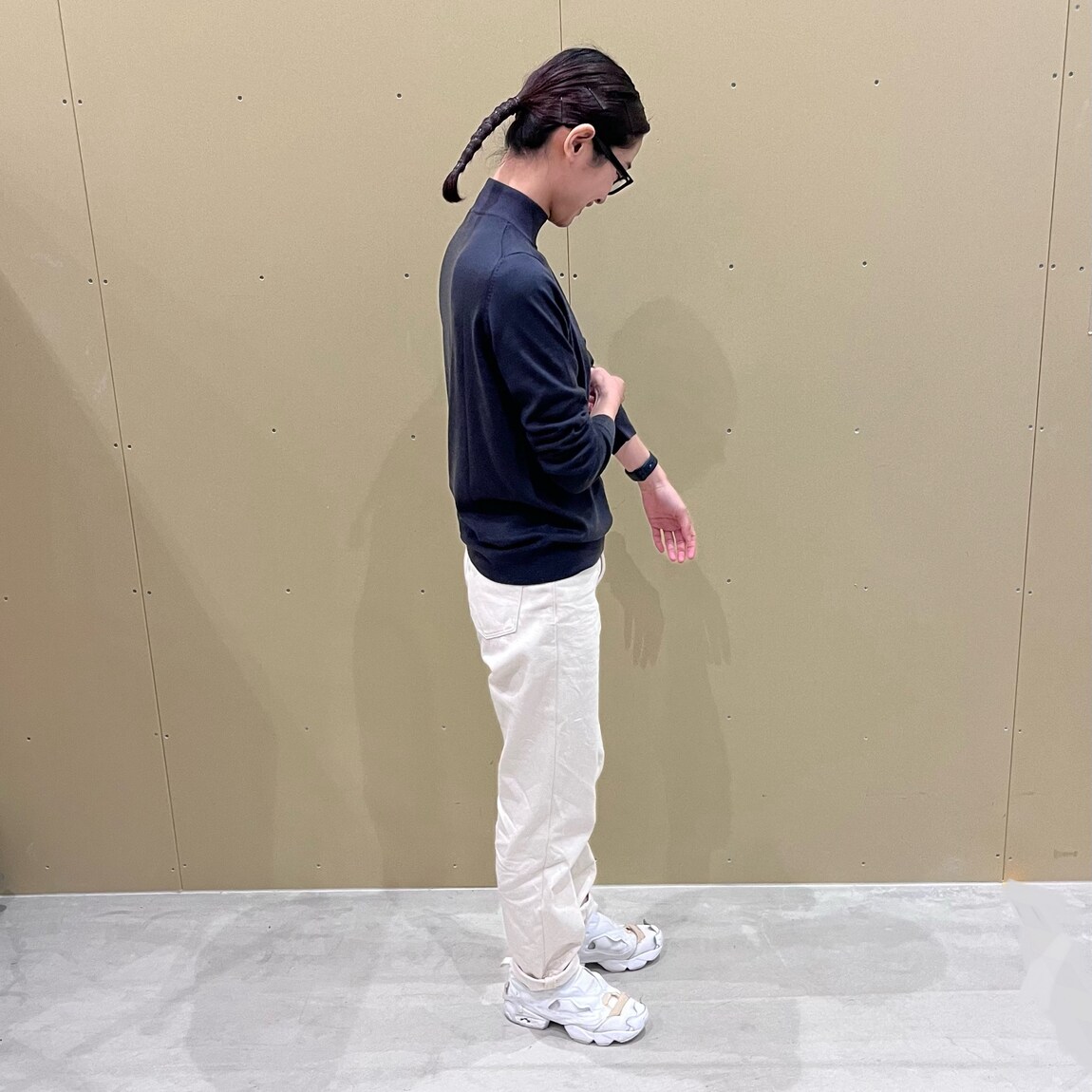 ２