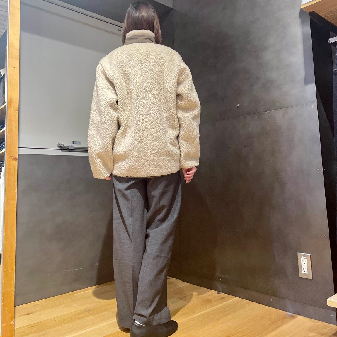 ２
