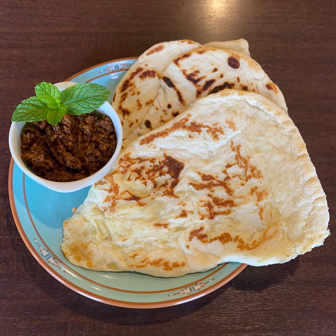 ナンとカレー