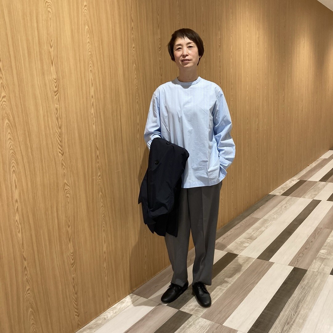 ブロード長袖ブラウス