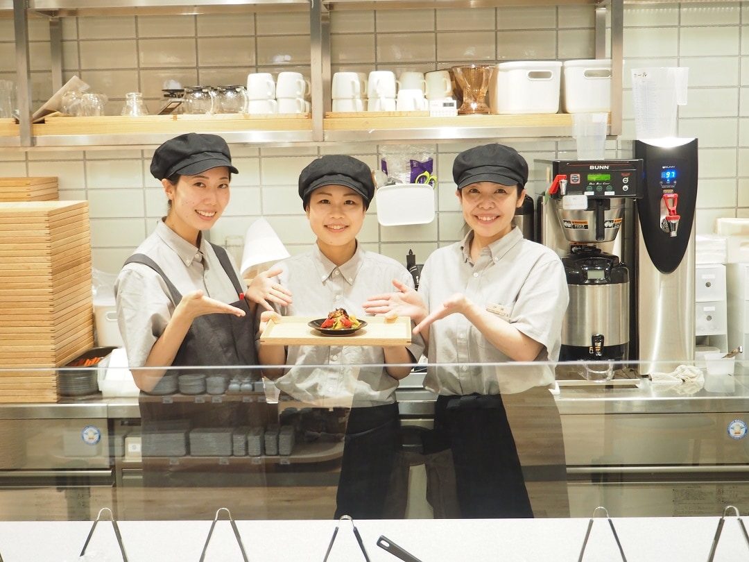 【京都山科】タイ料理と日本酒を楽しむ｜Café&Meal MUJI