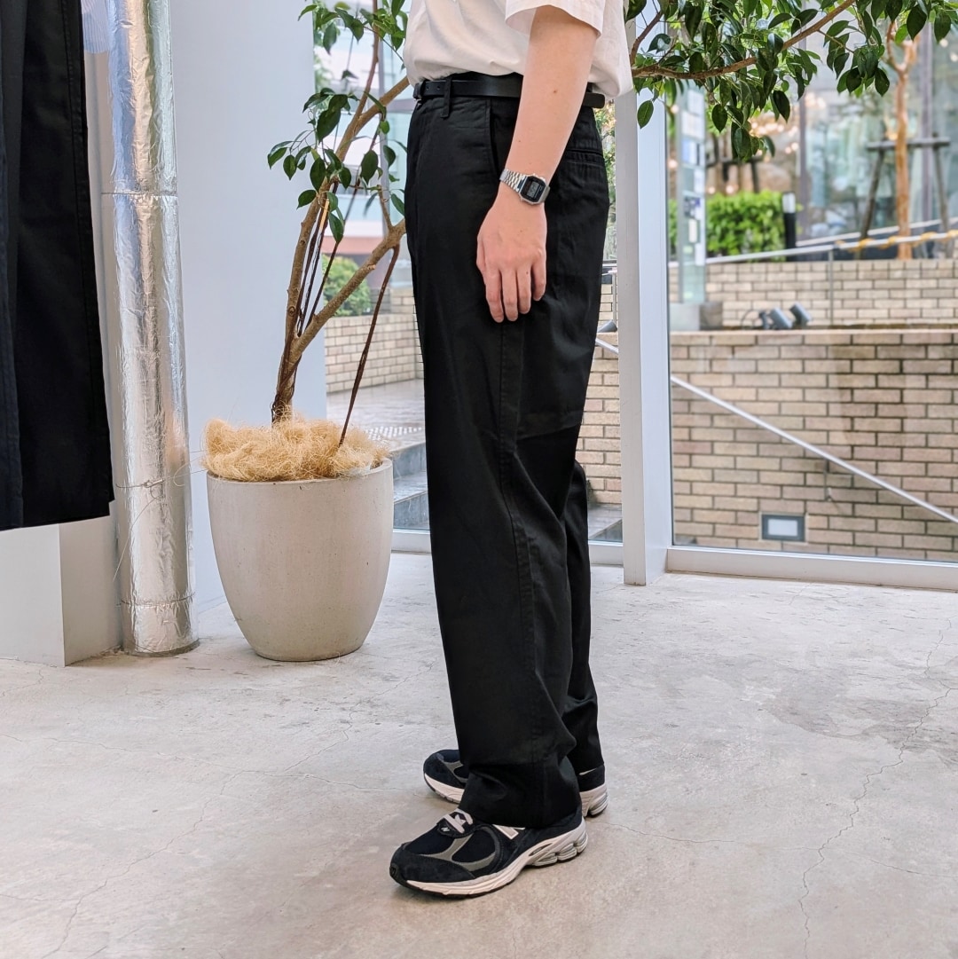 ボトムス横