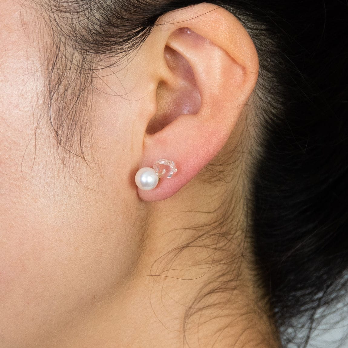 Pearl and Crystal Pierce_38500.jpg