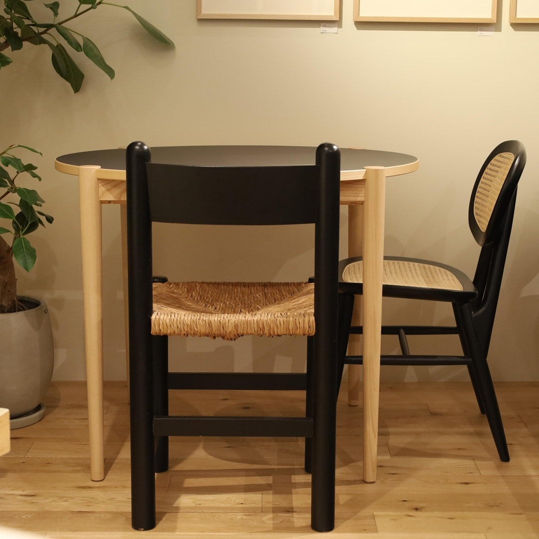 【IDÉE新宿店】南欧の伝統　Vintage　Rush chairのご紹介_uxHGw1