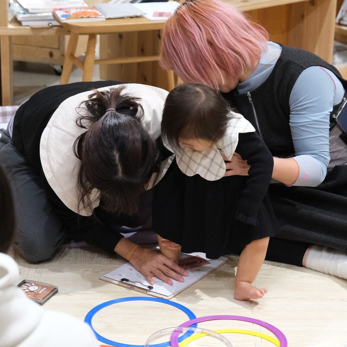 【堺北花田】パパへのプレゼント 足型アートをつくろう