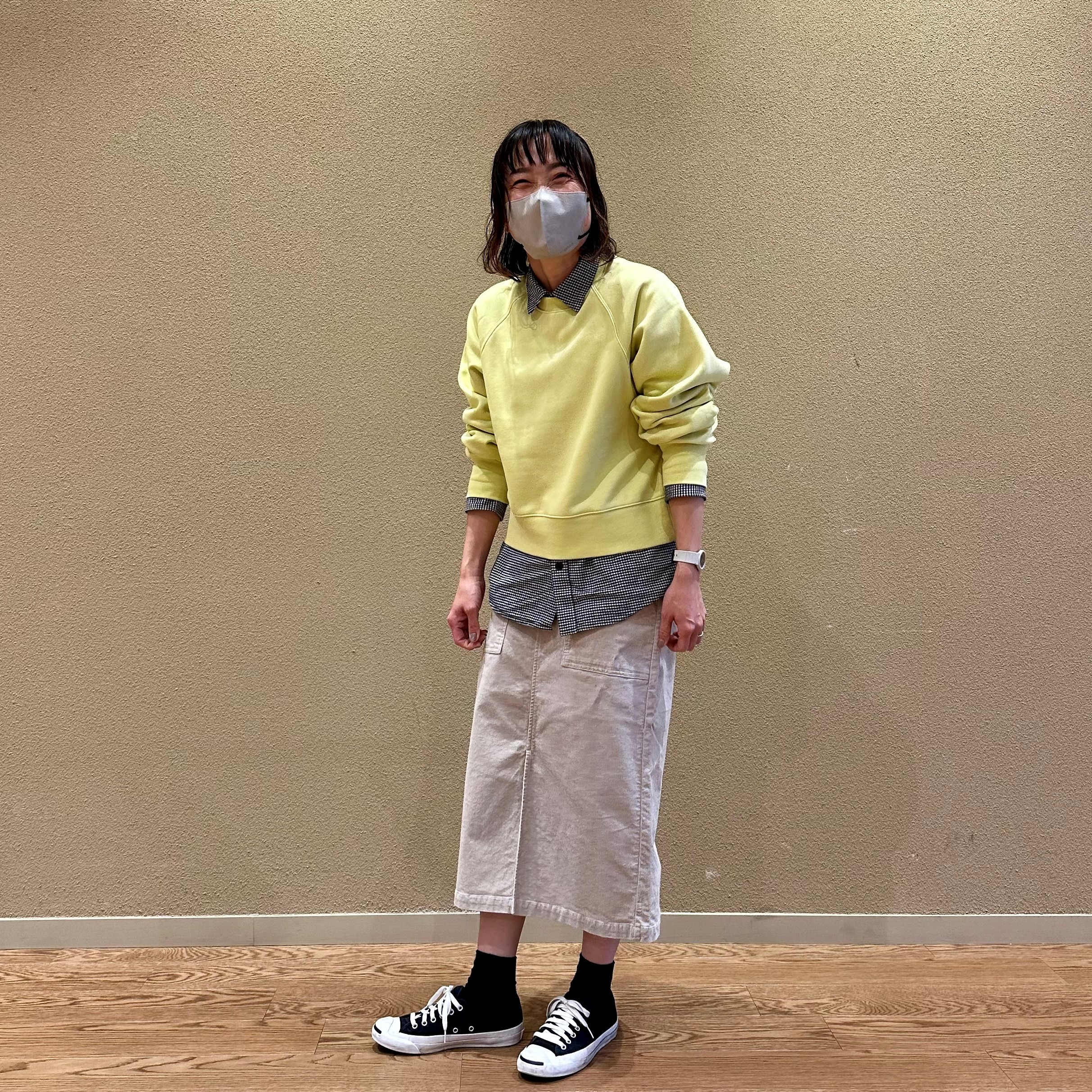 スウェットYE全身