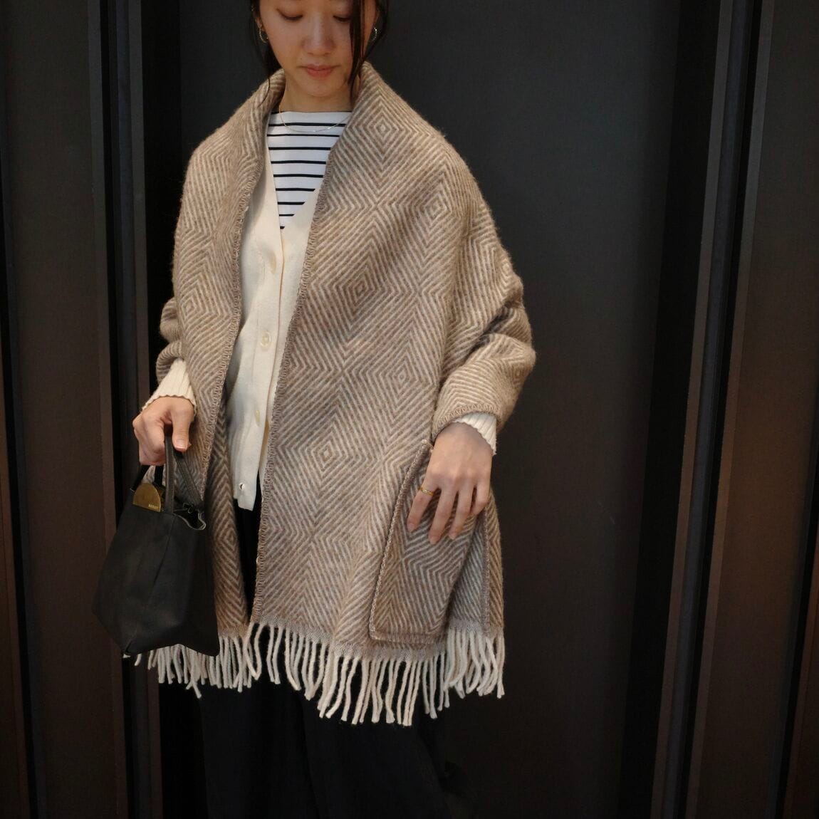 ポケットショール